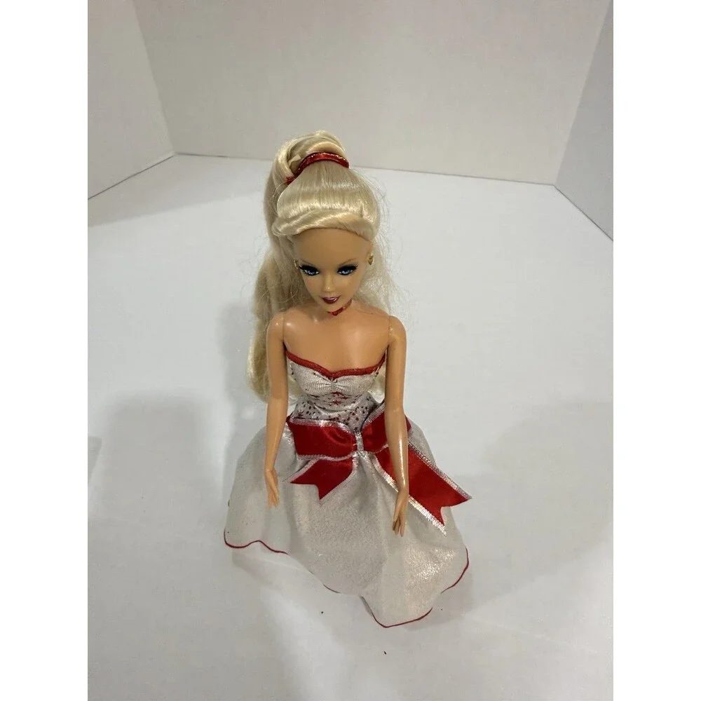 Jakks Pacific Barbie Doll Holiday‎ Elegant Dress, Beautiful Blonde Hair + Stand